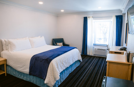 Junior Suite King Bed - Non Smoking